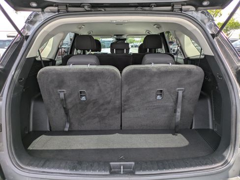 Certified 2022 Kia Sorento LX FWD image 10