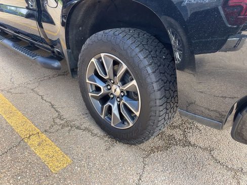 Used 2022 Chevrolet Silverado 1500 RST w/ Convenience Package II image 4