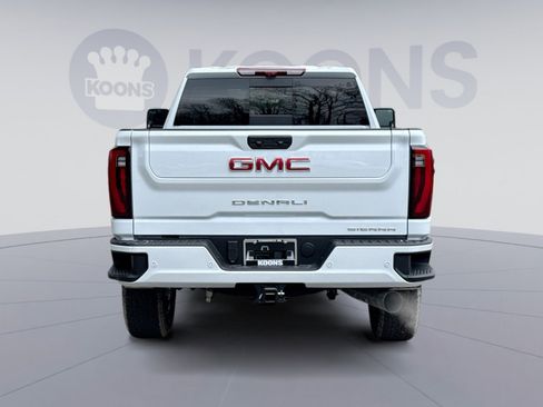 New 2026 GMC Sierra 2500 Denali w/ Denali Reserve Package image 5