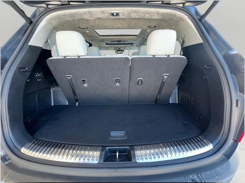 Used 2021 Kia Telluride SX w/ SX Prestige Package image 44