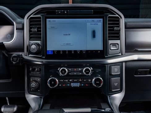 Used 2025 Ford F150 Platinum w/ FX4 Off-Road Package image 24