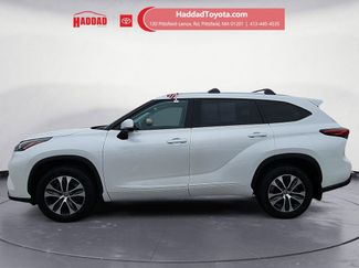Certified 2022 Toyota Highlander XLE video 2