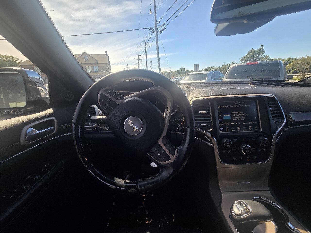 Used 2014 Jeep Grand Cherokee Overland w/ Advanced Technology Group AWD/4WD image 30