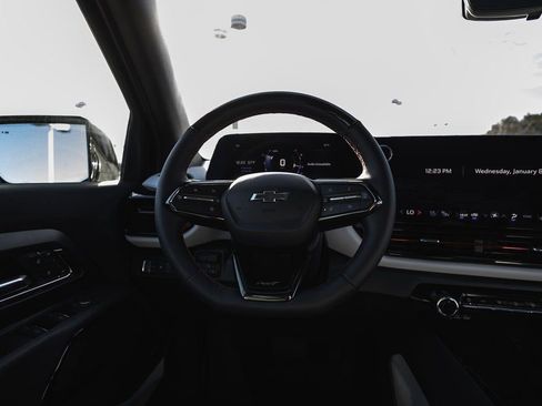 New 2025 Chevrolet Silverado EV RST image 24