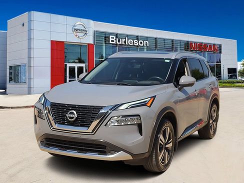 Certified 2023 Nissan Rogue Platinum w/ Platinum Premium Package FWD image 1