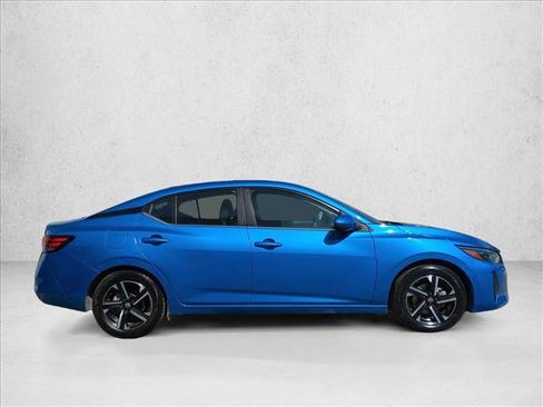 Used 2024 Nissan Sentra SV image 4
