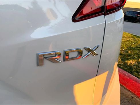 Used 2021 Acura RDX FWD image 9