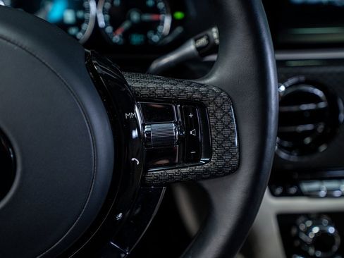 Used 2023 Rolls-Royce Ghost Black Badge w/ Black Badge Ghost Package image 41