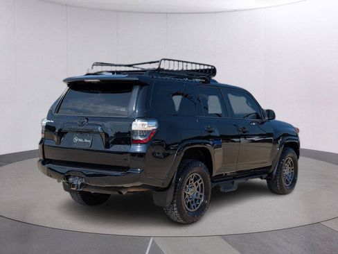 Used 2020 Toyota 4Runner Venture w/ Moonroof Package AWD/4WD image 7