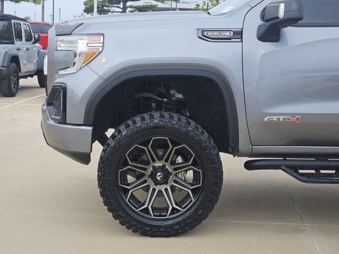 Used 2021 GMC Sierra 1500 AT4 w/ AT4 Preferred Package AWD/4WD image 10