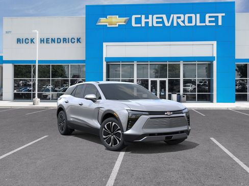 New 2026 Chevrolet Blazer EV LT image 2