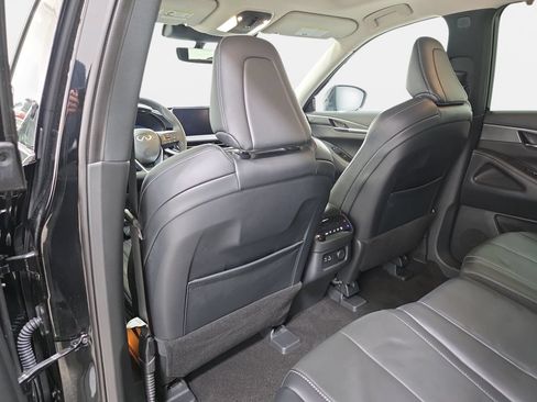 Certified 2023 INFINITI QX60 Luxe w/ Cargo Package AWD/4WD image 10