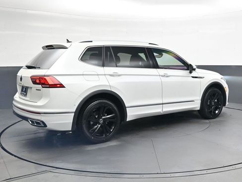 Used 2023 Volkswagen Tiguan SEL R-Line AWD/4WD image 4