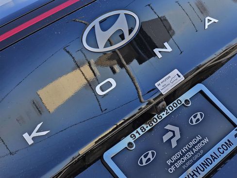 New 2026 Hyundai Kona SEL Premium FWD image 11