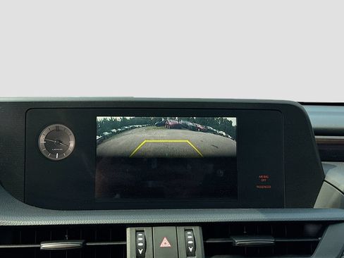 Used 2021 Lexus ES 350 w/ Premium Package FWD image 13