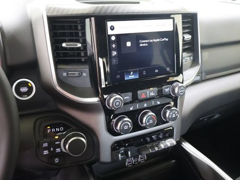 New 2026 RAM 1500 4x4 Crew Cab image 19