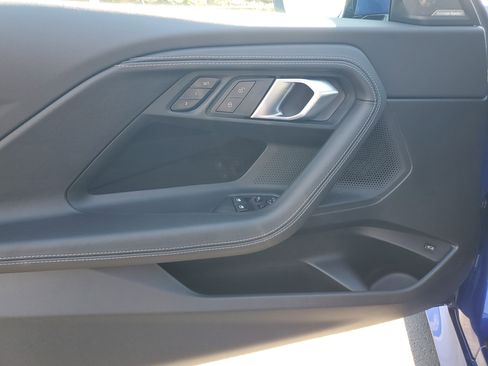 Used 2025 BMW 230i Coupe w/ M Sport Package image 13