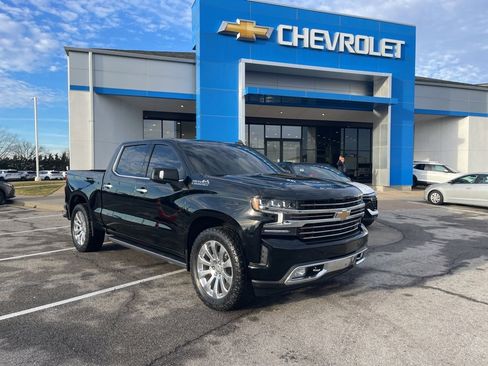 Certified 2022 Chevrolet Silverado 1500 High Country w/ Technology Package image 1