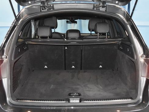 Used 2021 Mercedes-Benz GLC 300 4MATIC image 32