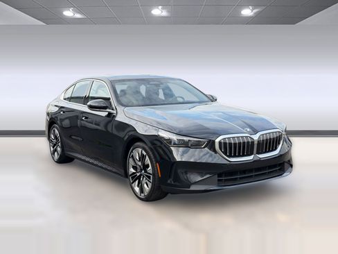 Certified 2026 BMW 540i xDrive AWD/4WD image 7