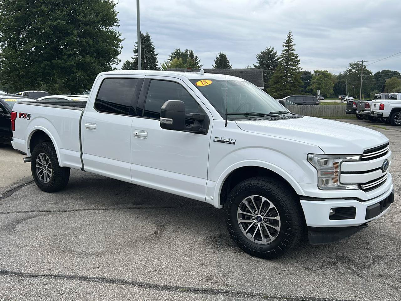 Used 2018 Ford F150 Lariat w/ Equipment Group 502A Luxury AWD/4WD image 5