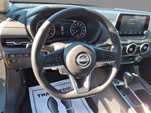 Certified 2024 Nissan Sentra SR w/ SR Premium Package image 22