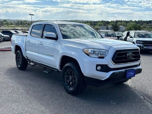 Used 2021 Toyota Tacoma SR5 RWD image 7