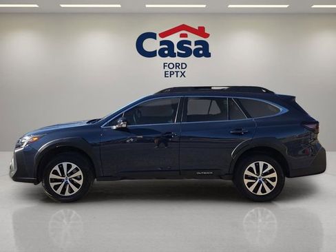 Used 2024 Subaru Outback Premium image 5