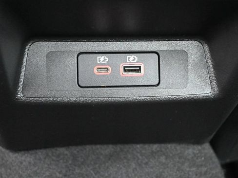 Used 2023 Nissan Altima 2.5 SV w/ SV Premium Package FWD image 19
