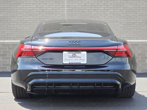 Used 2023 Audi e-tron GT Premium Plus w/ Performance Package image 6