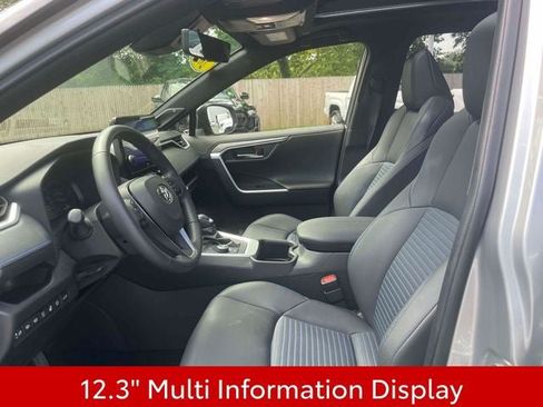 Used 2023 Toyota RAV4 XSE AWD/4WD image 19