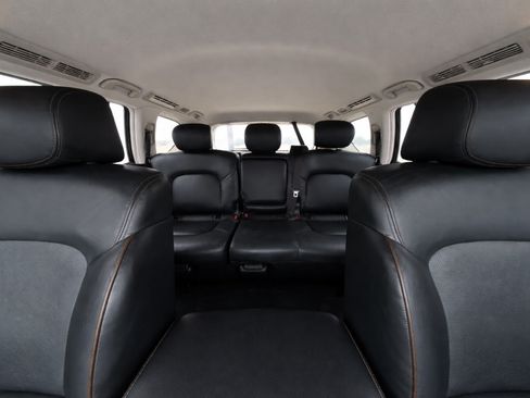 Used 2018 Nissan Armada SL w/ Moonroof Package RWD image 12