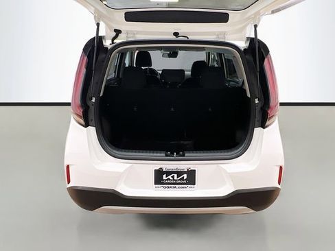 New 2025 Kia Soul LX image 23