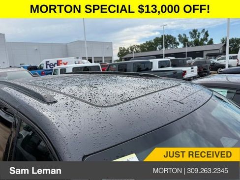 New 2025 Jeep Grand Cherokee L Limited w/ Black Appearance Package image 5