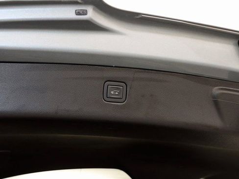 Used 2024 Chevrolet Blazer RS w/ Driver Confidence II Package image 30