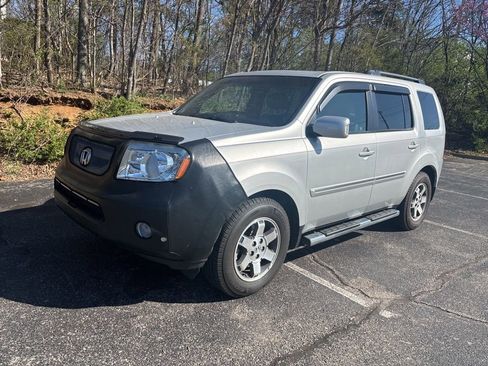 Used 2009 Honda Pilot Touring image 3