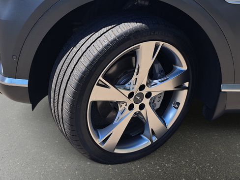 Used 2024 Genesis GV80 3.5T AWD/4WD image 32