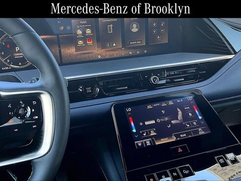 Used 2026 INFINITI QX80 4WD w/ Sport Exterior Package image 6