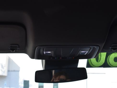 Used 2024 Chevrolet Silverado 2500 Custom w/ Custom Value Package image 28