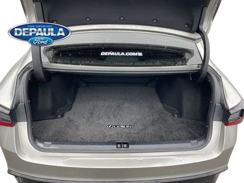 Used 2023 Lexus IS 350 F Sport image 6