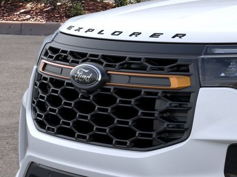 New 2026 Ford Explorer Tremor w/ Tremor Ultimate Package AWD/4WD image 17