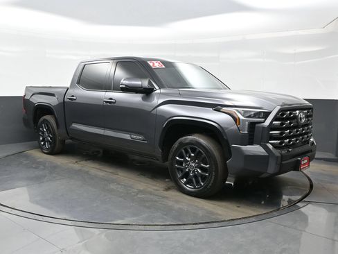 Used 2023 Toyota Tundra Platinum w/ Advanced Package AWD/4WD image 8