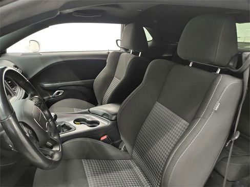 Used 2023 Dodge Challenger R/T w/ Blacktop Package image 18