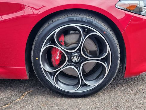 Used 2023 Alfa Romeo Giulia Veloce image 29