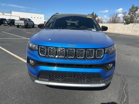 Used 2024 Jeep Compass Limited image 15