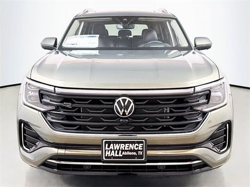 New 2026 Volkswagen Atlas SEL Premium R-Line image 2