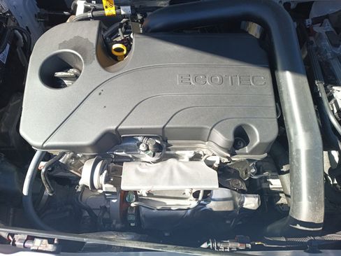 Used 2025 Chevrolet Equinox RS w/ Safety and Technology Package image 25