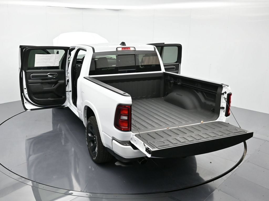 New 2025 RAM 1500 Big Horn AWD/4WD image 44