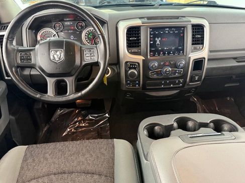 Used 2019 RAM 1500 Big Horn image 19