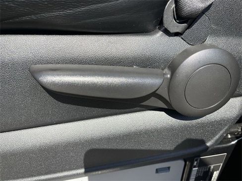 Used 2016 Mercedes-Benz Sprinter 3500 image 8